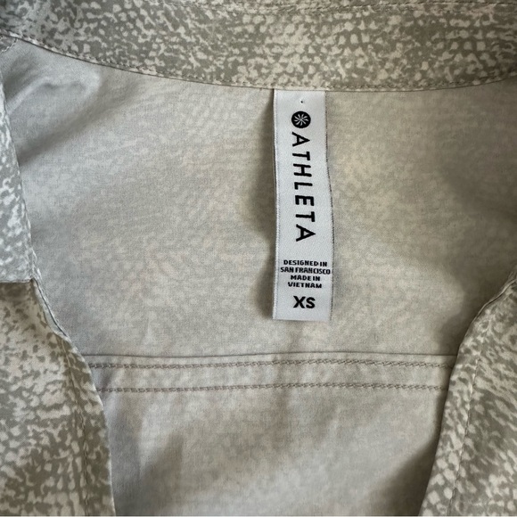 Athleta Zumba Printed Shirtdress In Viper Grey - Picture 10 of 12